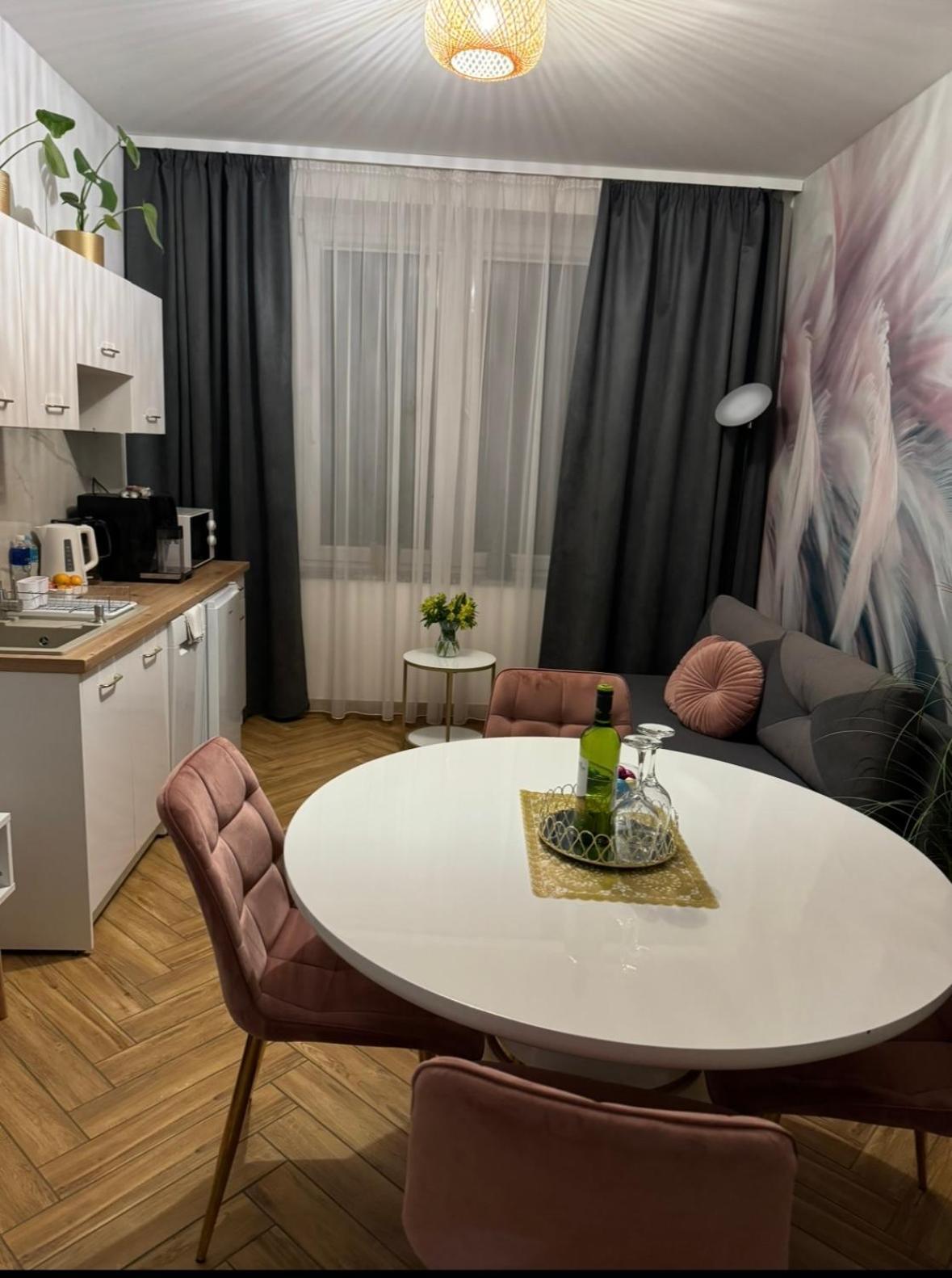 Dawna Mleczarnia Sosnowy Apartment